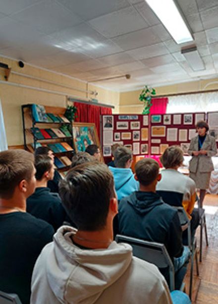 Нити творчества. Литературные уроки