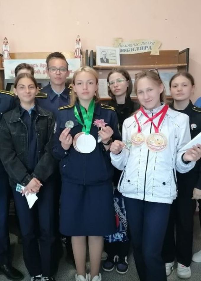 По книжному океану