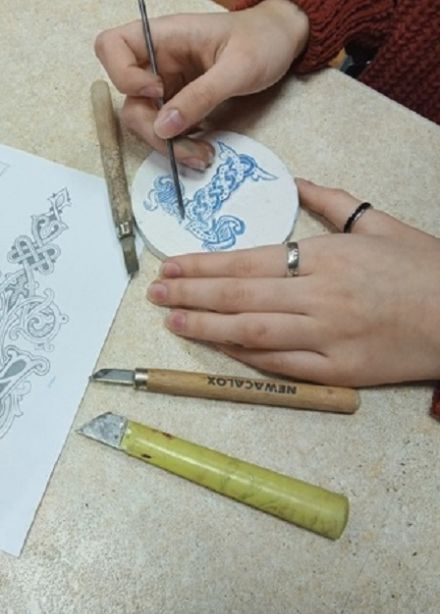 Славянская буквица - Гравюра на гипсе: Мастер-класс